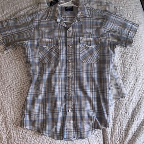 Two vintage DeeCee Rangers Pearl snap shirts size medium - Picture 2 of 6